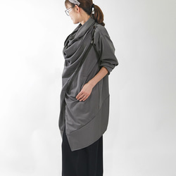 不對稱 Cache-Coeur 拉鍊長外套針織開襟衫灰色 第5張的照片