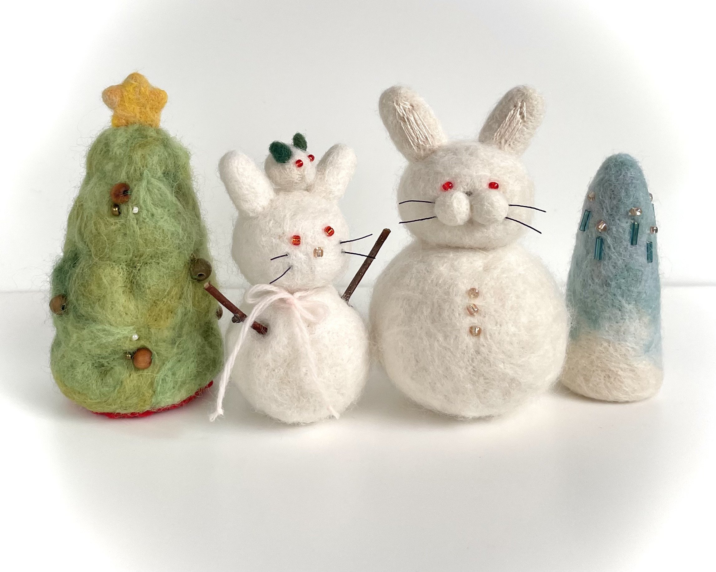 材料にも うさぎ 長襦袢 リメイク 雪だるま 正絹