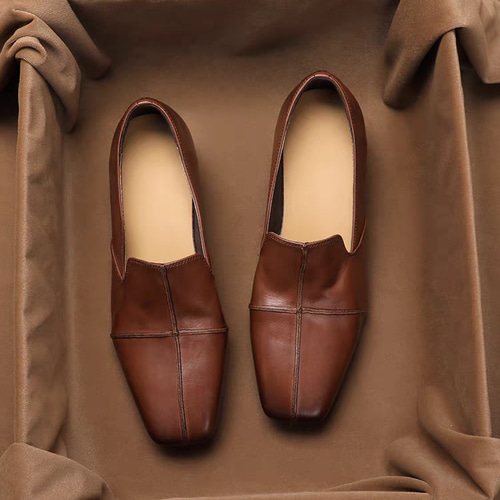 履き心地ガ柔らかい！ 高級感 ローファー 靴 スクエアトゥ パンプス