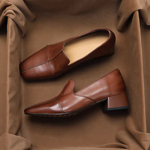 履き心地ガ柔らかい！ 高級感 ローファー 靴 スクエアトゥ パンプス