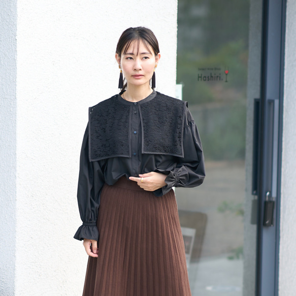 ﾓﾘﾉｶﾞｯｺｳ 花束のようなレースビックカラーケープ長袖ブラウス (ブラック) 襟付きデザイン｜mg-lb17-bk 17枚目の画像