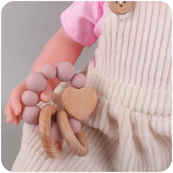 歯固めおもちゃ　ハート　出産祝い　ギフト　プレゼント　女の子　ベビー用品　木のおもちゃ 2枚目の画像