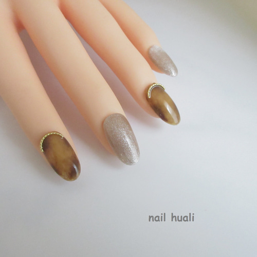 べっ甲ネイル マグネットネイル キャッツアイネイル 秋ネイル ジェル