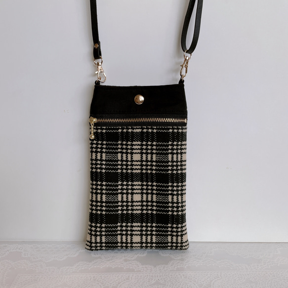 スマホショルダー チェック柄イエロー×ブラック/ポシェット スマホポーチ/合皮ショルダーストラップ　長さ調整可能◎ギフト 3枚目の画像