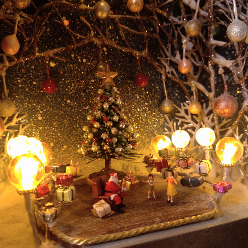 サンタの森 / Santa Claus Wood◇クリスマス◇ジオラマ・アート◇1点物