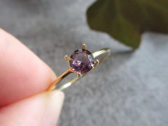 【八月生日石】5毫米美麗「紫色尖晶石」戒指 第8張的照片