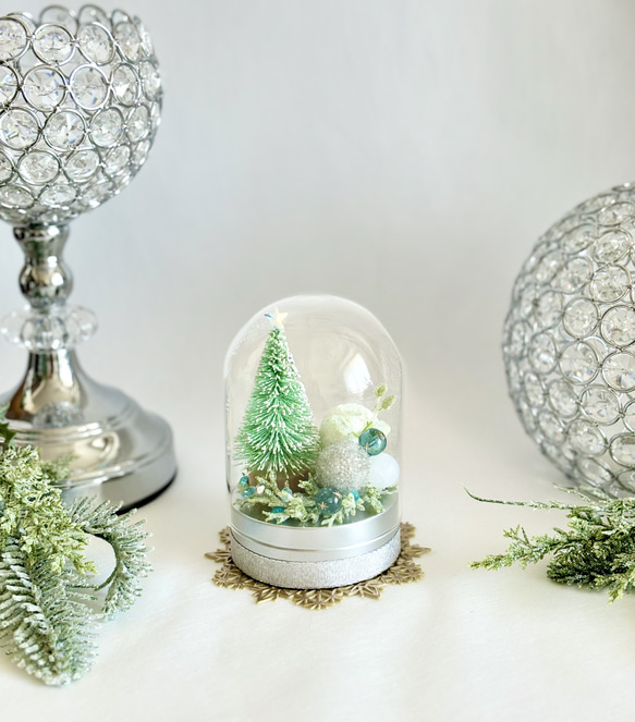 ガラスドームの中の小さなクリスマス（LEDライト） 16枚目の画像