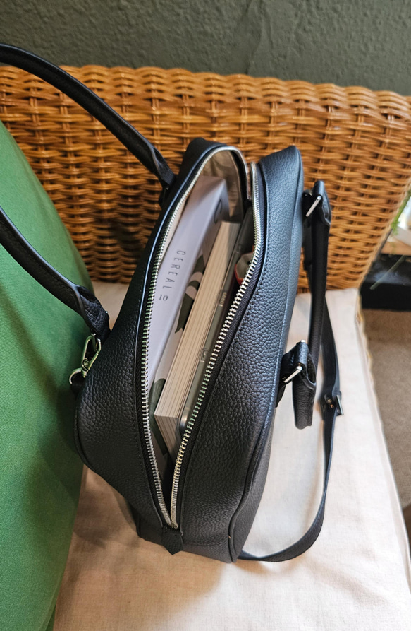 牛革　トートバッグ　ボストンバッグ　トラベルバッグ　旅行バッグ　マザーズバッグ 