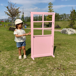 木製ドア【ピンクのドア 110㎝サイズ】　木製雑貨　ガーデニング　イベント 5枚目の画像