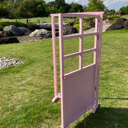 木製ドア【ピンクのドア 110㎝サイズ】　木製雑貨　ガーデニング　イベント 3枚目の画像