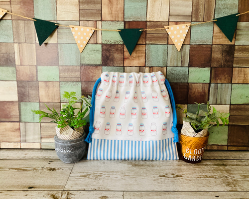 給食袋　お弁当袋　セット 楽天市場】【~12%OFF】 給食袋 お弁当袋 巾着袋 男の子 女の子 コップ