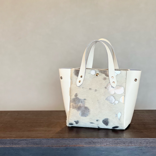 新品未使用　collection PRIVEE?　ハラコトートバッグ　イタリア製 受注製作】本革ハラコ スクエアトート Sサイズ オールレザー ボディ