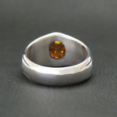 SILVER.925. コハク　琥珀　指輪　11号 SILVER.925. コハク 琥珀 指輪 11号 - メルカリ