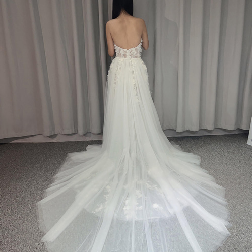 上品 オフホワイト 小花レース オフショルダー マーメイドドレス  