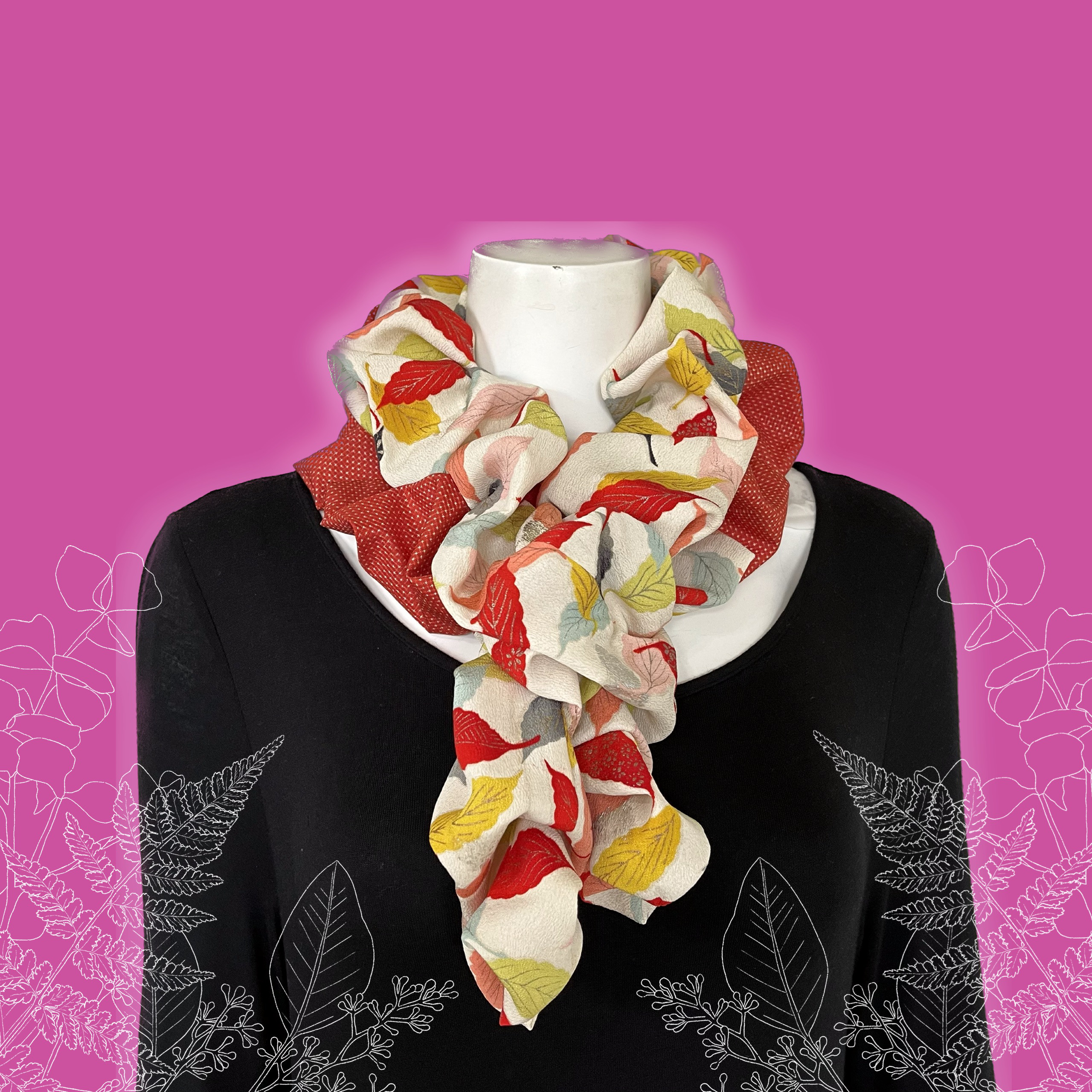 レアなアンティーク着物と、ちりめん着物でリメイク。2トーンの