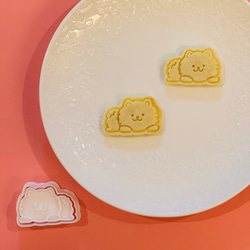 クッキー型 イヌ ポメラニアン 寝そべりスタイル クッキー型
