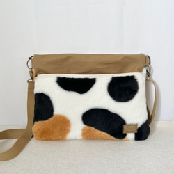 〈マチなし〉三毛猫　ボアサコッシュ　ショルダーバック akaneko  ファー　ハンドメイド　アニマルボア　猫バッグ 2枚目の画像