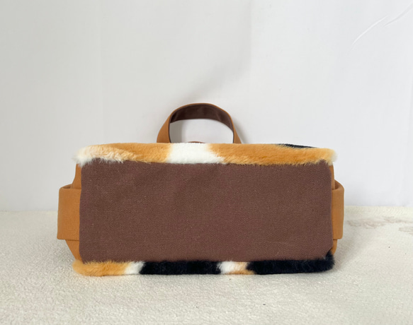 【Sサイズ】三毛猫　ボアバッグ　8号倉敷帆布使用　手提げバッグ　サイドポケット付き　akaneko アニマルボア　 5枚目の画像