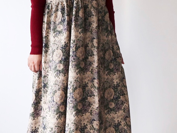 再販開始//野ばら**アンティーク花束*Blue　*ギャザーポケット　前後２way着回し　エプロンワンピース　 3枚目の画像