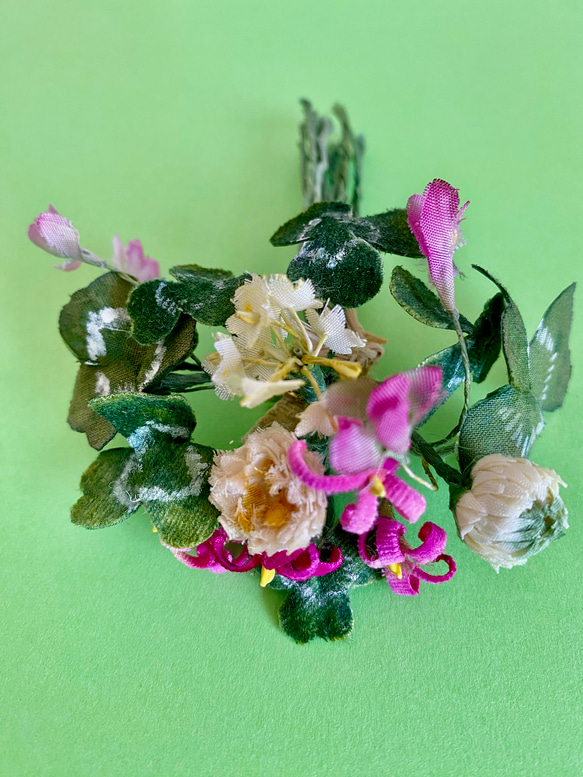 布花 野の花のコサージュ A 4枚目の画像