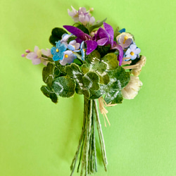 布花 野の花のコサージュ C 1枚目の画像