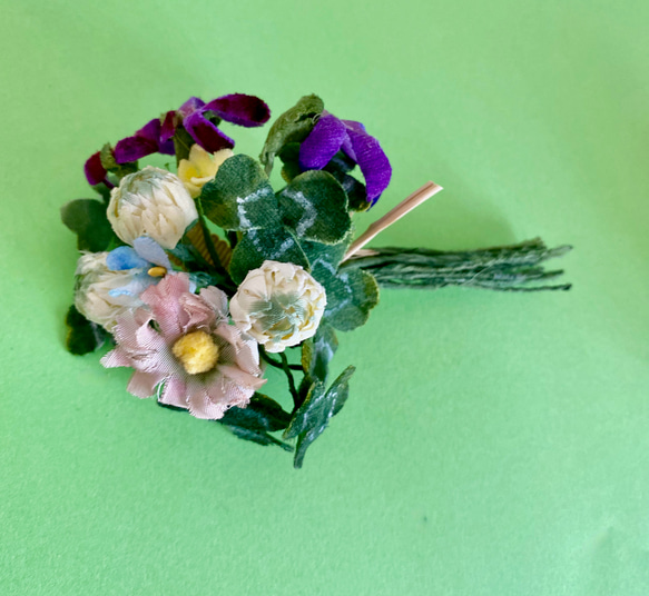 布花 野の花のコサージュ  E 7枚目の画像