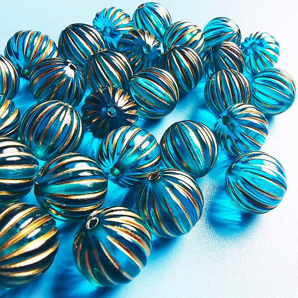 【10個/12mm】縦穴　ゴールド模様　クリアブルー　かぼちゃ型　南瓜　ビーズ　ハンドメイドパーツ　k/ボール形 1枚目の画像