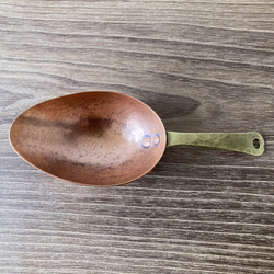 銅のコーヒーメジャースプーン（スコップ型　取手：真鍮無垢）　※受注品 6枚目の画像
