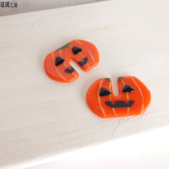 ハロウィン　ジャックオーランタン　かぼちゃのおばけ　10月　halloween　ガラス　フュージングインテリア　立体 5枚目の画像