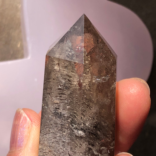 千層 ガーデン クォーツ 月 グリーン ファントム 庭園 水晶 虹