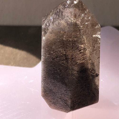 ✳️✨何層にも重なる自然の造形美✨虹入り 千層ガーデンファントム水晶 丸玉 天然石 ✳️✨何層にも重なる自然の造形美✨虹入り 千層ガーデンファントム