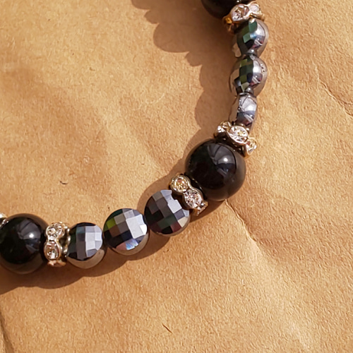 1兆回の振動を発するテラヘルツ鉱石/ブラックトルマリンブレスレット