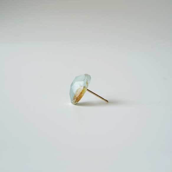 K10YG 天然石耳環 [海藍寶石] 第4張的照片