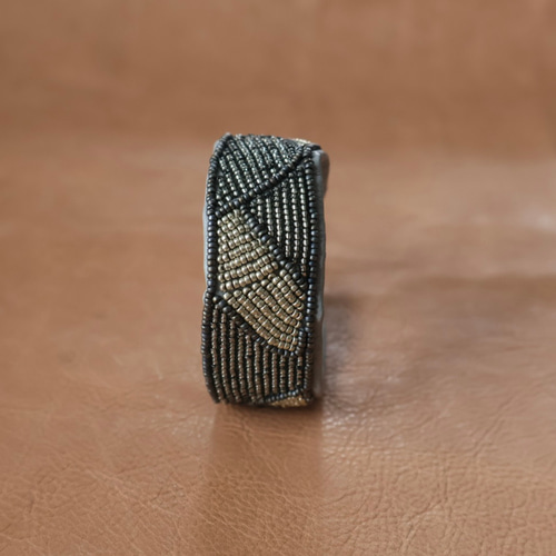 太バングル　ブレスレット　vendange 金属　メタルピーズ　刺繍　一点物 01182051_52da6ad07405c.jpg