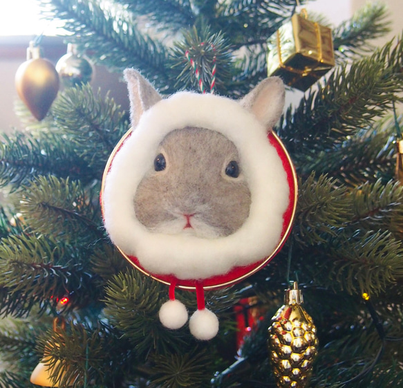 早割クリスマス2023】羊毛フェルト うさぎさんポンチョリース02