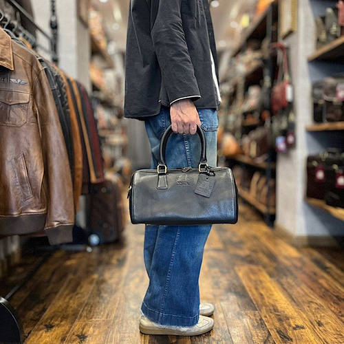 VALISE ミニボストンバッグ 数量限定】英国デザイン牛革かばんValiseミニボストン イートン