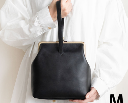 【希少】【美品】タートルレザー turtle ハンドバッグ がま口　ブラック 希少】【美品】タートルレザー turtle ハンドバッグ がま口