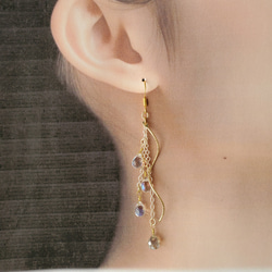 チェコガラスビーズ】雨の雫 ピアス/イヤリング ピアス（フック