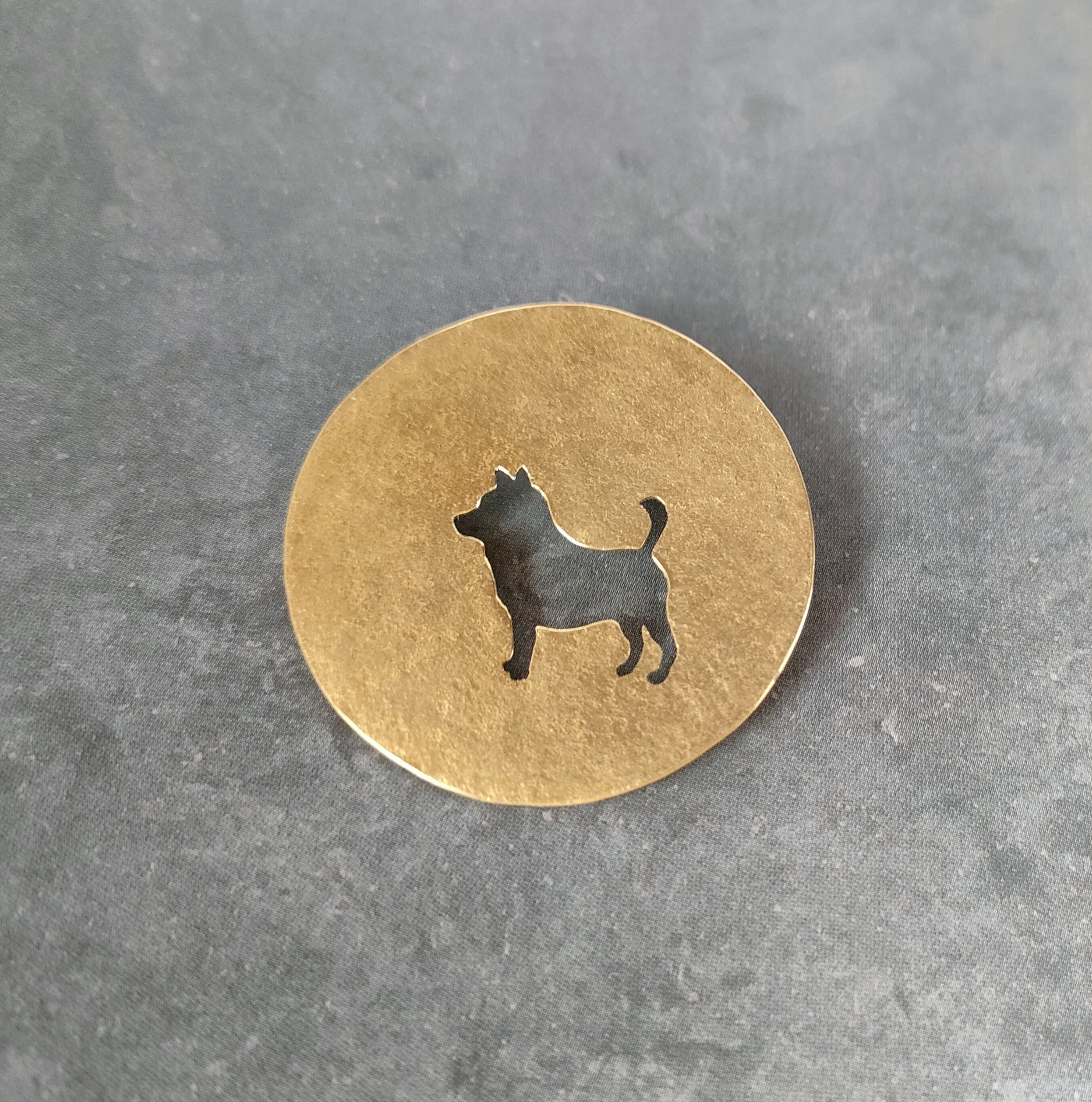 柴犬 真鍮ブローチ　no,1