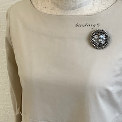 ビーズ刺繍のブローチ「ビジューブラック」(5y013) 4枚目の画像