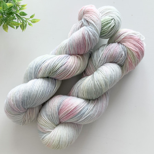 手染め毛糸 ソックヤーン Fo100g 毛糸 Multicolor yarn 通販｜Creema 