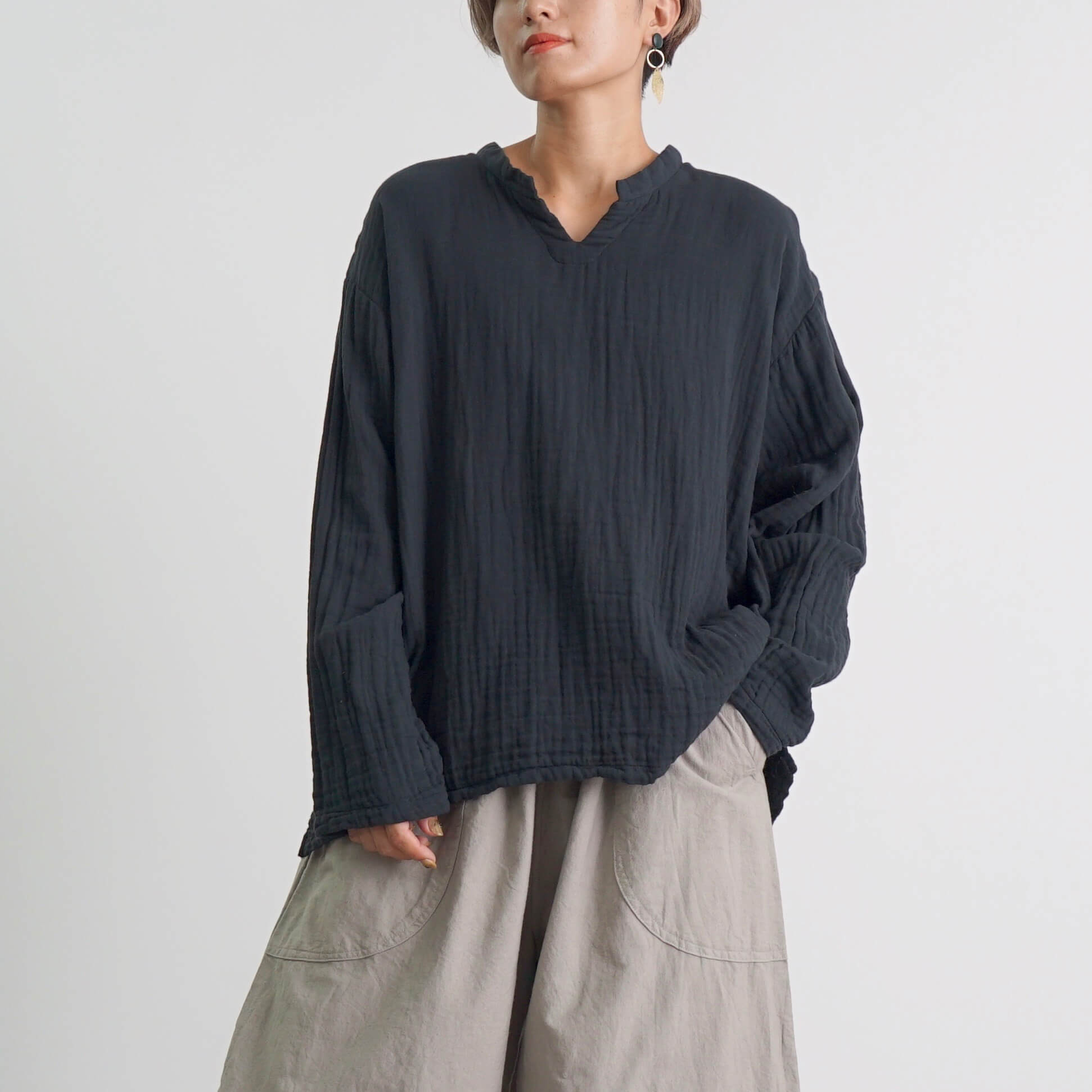 キーネックガーゼロンT/ブラック/知多木綿3重ガーゼ