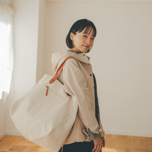 Morino Gakko 防水山地派克大衣（米色）旅行罩衫 Light Cover-up 第4張的照片