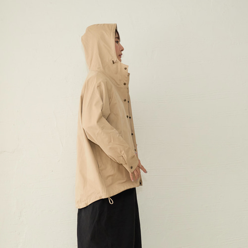 ﾓﾘﾉｶﾞｯｺｳ 撥水加工 マウンテンパーカー (ベージュ) 旅行羽織り 軽