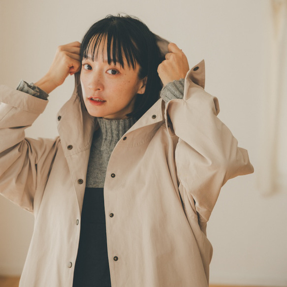 ﾓﾘﾉｶﾞｯｺｳ 撥水加工 マウンテンパーカー (ベージュ) 旅行羽織り 軽羽織り｜mg-po02-be 1枚目の画像