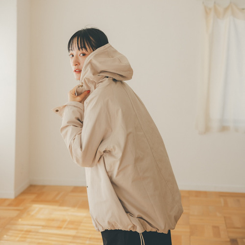 ﾓﾘﾉｶﾞｯｺｳ 撥水加工 マウンテンパーカー (ベージュ) 旅行羽織り 軽