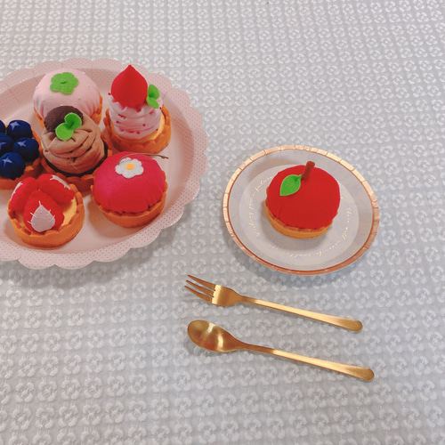 coccページ＊フェルトケーキ 511c78wC6TL._UF350,350_QL50_.jpg