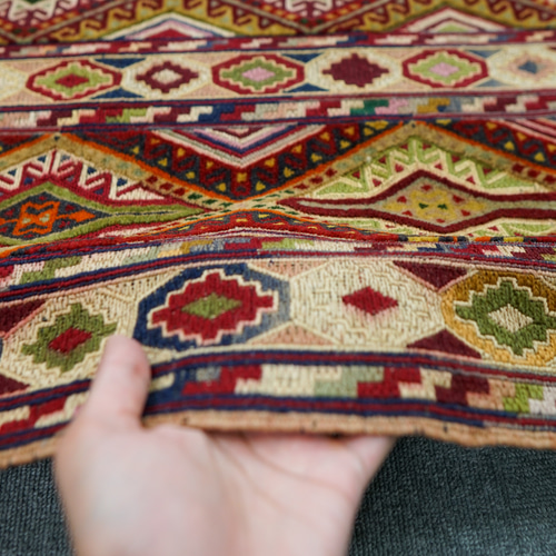 164×135cm アフガニスタン の マシュワニ手織り キリム 手織り絨毯 164×135cm アフガニスタン の マシュワニ手織り キリム 手織り絨毯