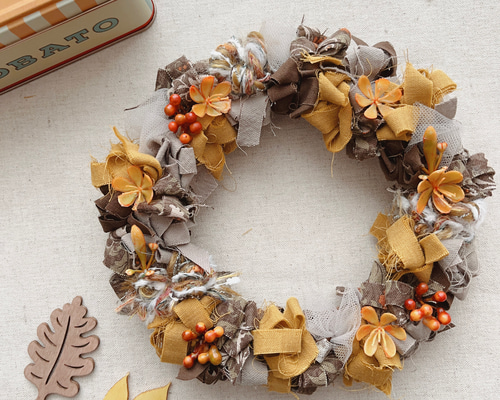 大きめ【木の実のリース】　秋 大きめ【木の実のリース】 秋