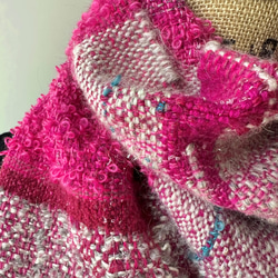大人可愛いピンク の 手織り ウールマフラー/防寒 プレゼント（23-01） 7枚目の画像